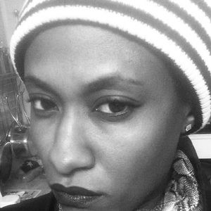 Meet your Posher, Maria-elena